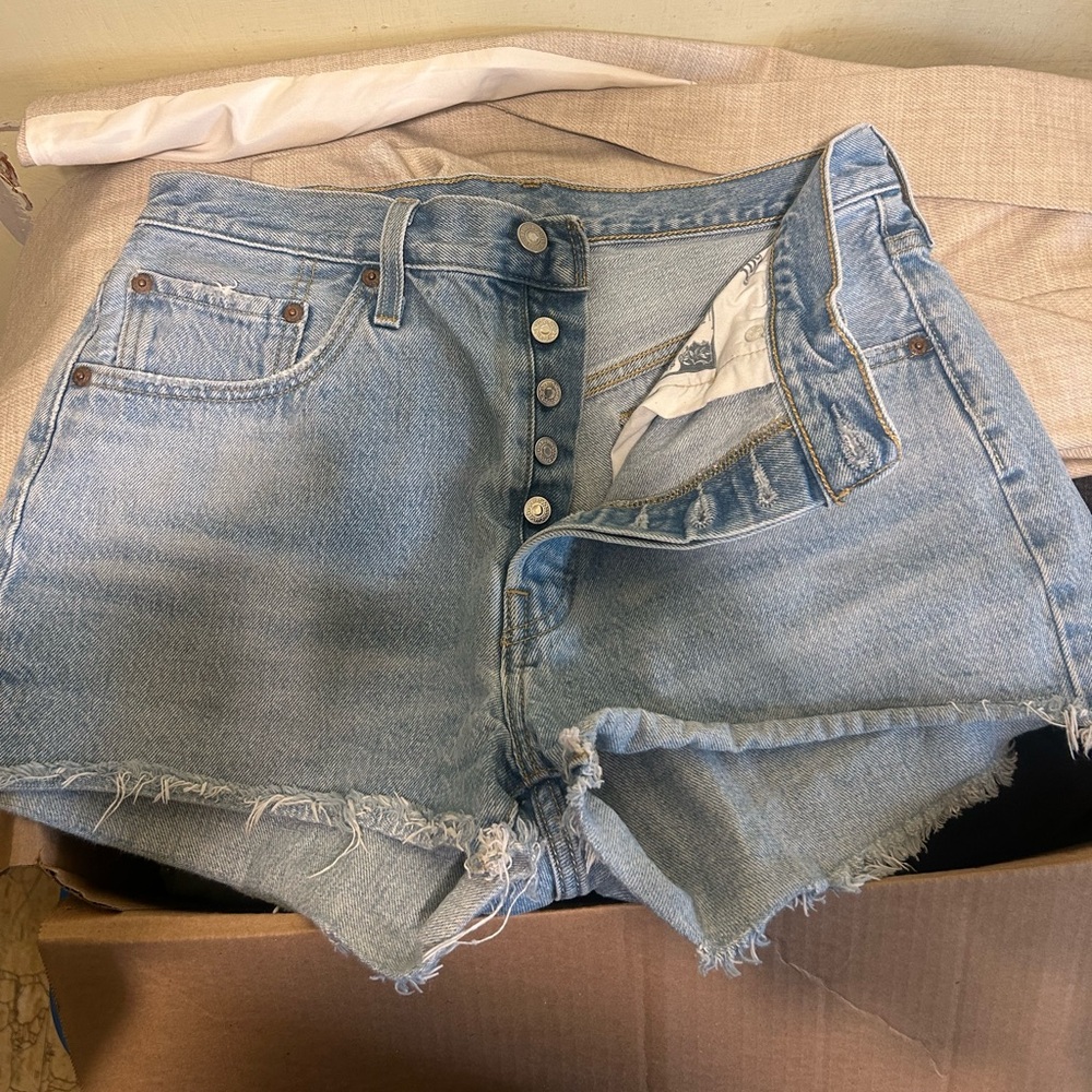 High rise Levi’s